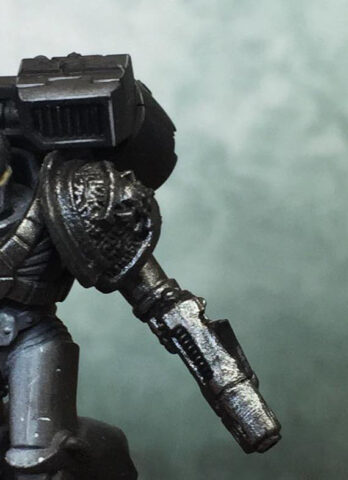tutorial-how-to-paint-silver-metallics-warhammer-miniatures.jpg-1 How to paint silver metallics on Warhammer miniatures – painting tutorial