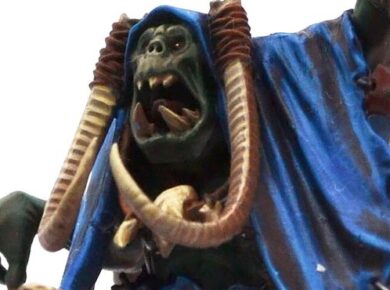Warhammer Age of Sigmar Ironjawz Weirdnob Shaman miniature