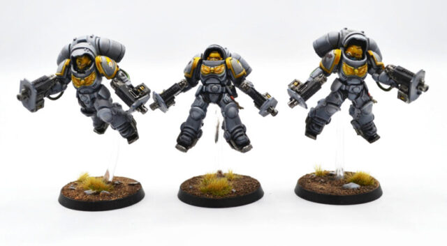 imperial-harbingers-space-marines-inceptors-warhammer-40k-1 Imperial Harbingers Space Marines Inceptors from Warhammer 40,000, showcasing painted jump infantry miniatures for a tabletop wargaming army.