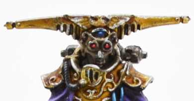 Imperial Agents Navigator miniature from Warhammer 40,000, showcasing a unique Imperial character for a tabletop wargaming army.