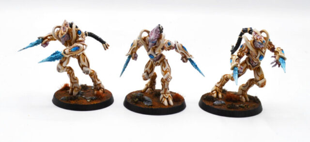 starcraft-tabletop-miniature-game-protoss-zealots-2 StarCraft tabletop miniature game Protoss project featuring Zealot miniatures for a sci-fi tabletop wargaming army.