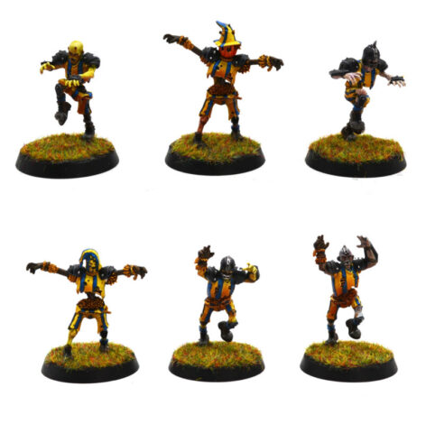 Blood Bowl V3 Necromantic Horrors team featuring undead zombies ready for a tabletop football match.