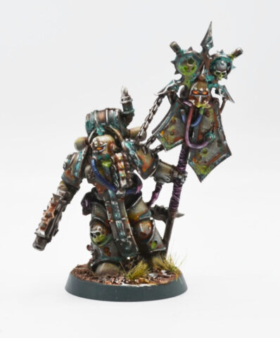 Death Guard Apostles of Contagion icon bearer miniature for Warhammer 40000.
