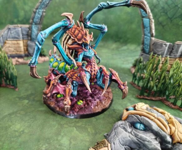 starcraft_tmg_zerg_queen Queen from Starcraft Tabletop Miniature Game