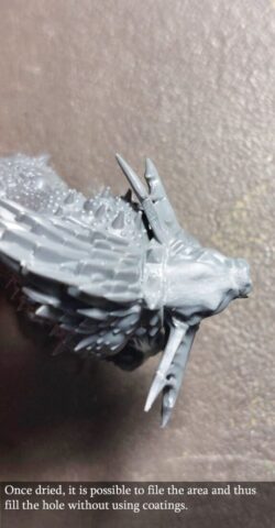 figurine-bouchage-eng3 Filling Miniature Gaps with Plastic Glue.